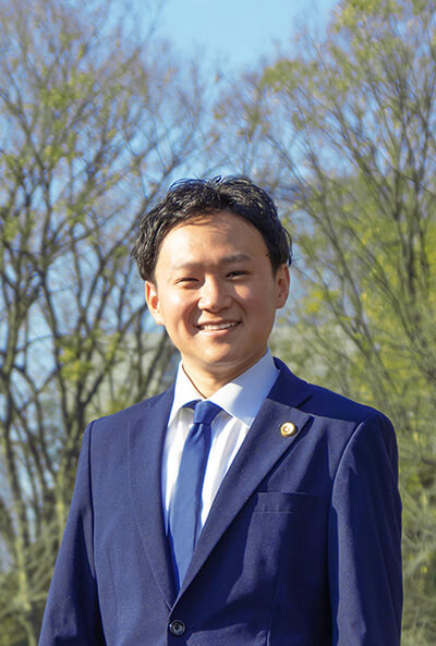 弁護士大嶋 拓実